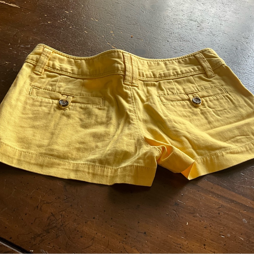 Red Camel size 3 shorts - Picture 2 of 5